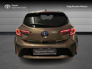 Toyota Corolla Hybrid Luna H/B - Image 4