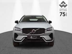 Volvo XC60 Xc60 T6 Recharge Plus Dark AWD - Image 3