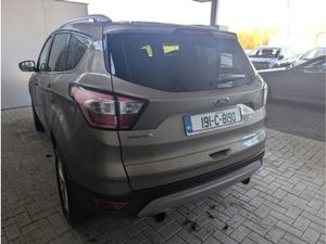 Ford Kuga Titanium 1.5 Tdci 120PS 4DR MAN - Image 4