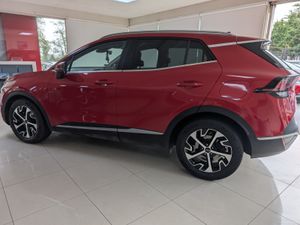 2022 Kia Sportage K3 1.6d in Infra-Red Metallic - Image 2