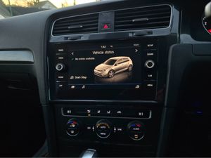 Volkswagen Golf 1.2 TSI MK7.5 CARPLAY - ANDROID AU - Image 4