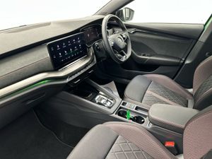 Skoda Octavia RS 2.0tdi 200HP DSG  green Metallic - Image 4