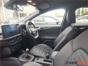 Ford Focus 1.0l Ecoboost 125PS St-line Vignale - Image 4
