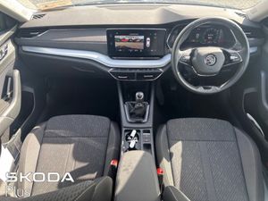 Skoda Octavia STYLE 1.0 TSI 110HP 5DR - Image 2