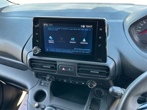 Peugeot Partner Prof Plus 1.6 HDI 100 1 1000KG 2DR - Image 3