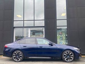 BMW 5 Series 530e M-sport Auto (phev) - Image 4