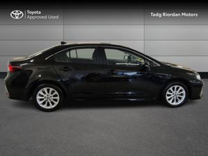 Toyota Corolla Hybrid Luna - Image 3