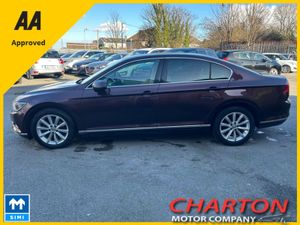 Volkswagen Passat Highline 2.0 TDI Manual 6speed - Image 4