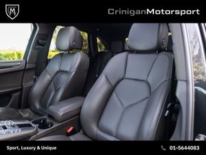 Porsche Macan S Diesel Panoramic Sunroof - Image 3