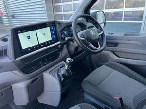 Volkswagen Transporter Trendline 30 LWB 2.0tdi 11 - Image 3