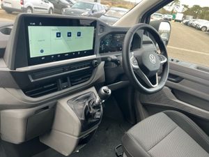 Volkswagen Transporter Trendline 30 LWB 2.0tdi 15 - Image 3