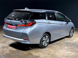 Honda Shuttle 1.5 Hybrid Automatic - Image 3