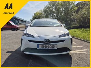 Toyota Prius / 2019 / 1.8 Petrol / Hybrid / Auto - Image 2