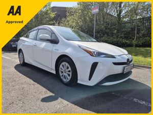 Toyota Prius / 2019 / 1.8 Petrol / Hybrid / Auto - Image 3