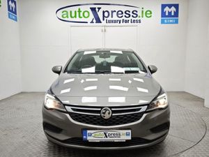 Vauxhall Astra 1.4i Turbo Tech Line 125 5DR - Image 3