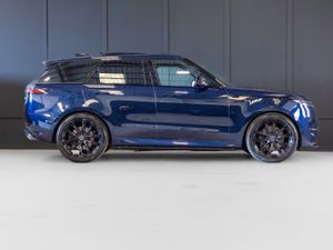 2023 Land Rover Range Rover Sport Dynamic P440e - Image 2