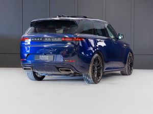 2023 Land Rover Range Rover Sport Dynamic P440e - Image 3