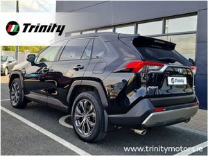 Toyota Rav4 ONE Owner SOL Edition Leather Heated - Image 3