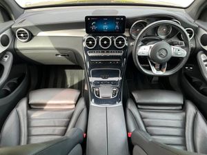 Mercedes-Benz GLC-Class 300e 4matic AMG Line - Image 2