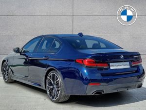 BMW 5 Series 520d M Sport Saloon LCI - Image 3