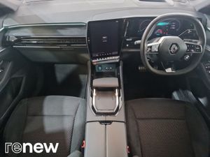 Renault Austral E-tech Hybrid 200 Techno Esprit A - Image 2