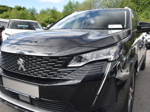 Peugeot 5008 7 Seat Allure Premium 1.5 HDi 130bhp - Image 3