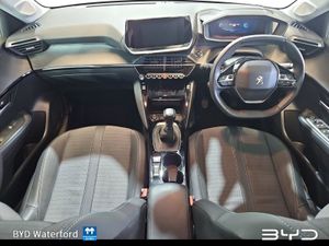 Peugeot 208 1.2 Puretech 100bhp Allure Pack - Cru - Image 3