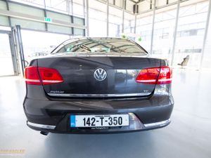 Volkswagen Passat HIGHLINE 1.6 TDI MANUAL 6SPEED - Image 4