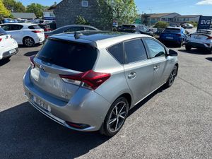 High Spec - Self Charge Hybrid - Low mileage - Image 3