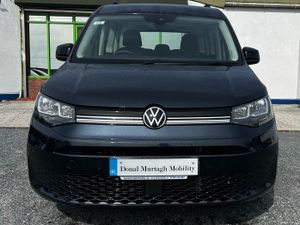 251 Taxi WAV VW Caddy Maxi Life - Image 2