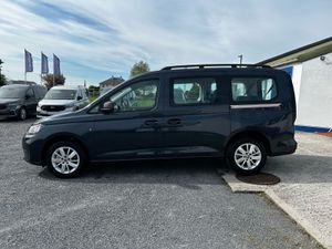 251 Taxi WAV VW Caddy Maxi Life - Image 4