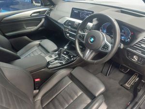 X3  XDRIVE 30E M SPORT PRO ( HIGH SPEC ) - Image 4