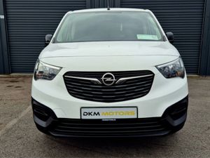 Opel Combo L1h1-1.5 100PS Diesel 6speed Manual - Image 2