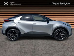 Toyota C-HR Phev 2.0 SOL // Panoramic Roof // Hea - Image 3