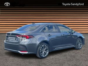 Toyota Corolla Luna Sport Saloon // Heated Seats - Image 2