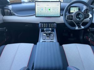 BYD ATTO 3 Design 60.5kwh - Image 3