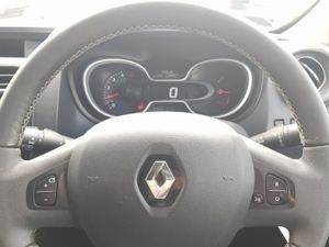 Renault Trafic 145 Sport EX VAT Price Displayed - Image 3