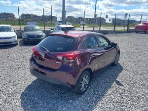 Mazda Demio - Image 4