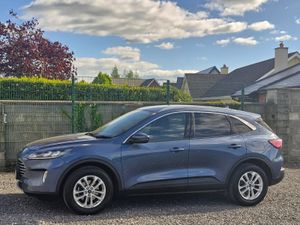 Ford Kuga TITANIUM  1.5 TD - Image 2