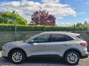Ford Kuga TITANIUM  1.5 TD - Image 3