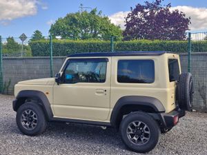 Suzuki Jimny 1.5 PETROL MANUAL LOW MILAGE PASSANGE - Image 3