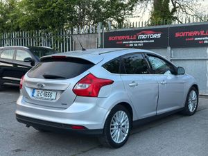 Ford Focus 1.6TDCI Zetec “ONE OWNER” 2012 - Image 4