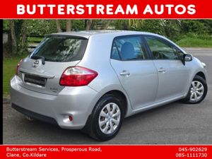 Toyota Auris 1.33 5DR Terra My10 4DR - Image 2