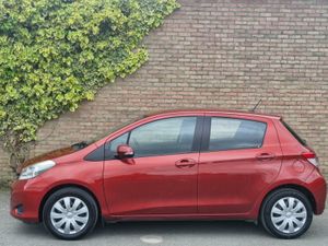 Toyota Yaris 1.0 LUNA Manul - Image 4