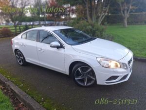 Volvo S60 1.6 AUTO  With Leather - Image 3