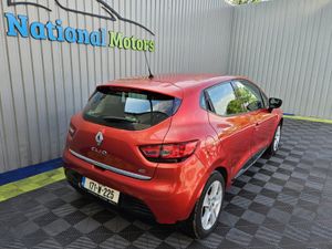 2017 Renault Clio Red 1.5 DCI 90 ECO EXPRESSION - Image 3
