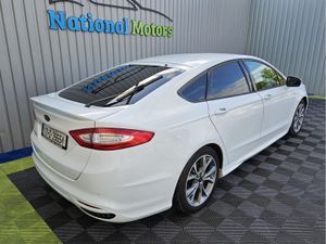 2017 Ford Mondeo White 2.0TDCi 150PS ST-LINE - Image 3