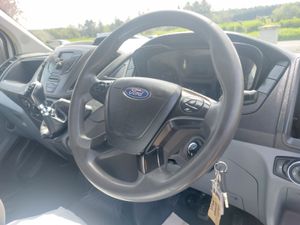 FORD TRANSIT 2018' 7 SEATER - TIPPER - Image 4