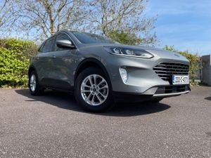23 KUGA PHEV TITANIUM | TINY KMS | WARRANTY - Image 4