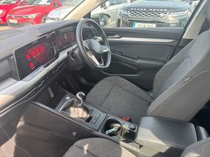 Volkswagen Golf Life 2.0 TDI 115HP - Image 3